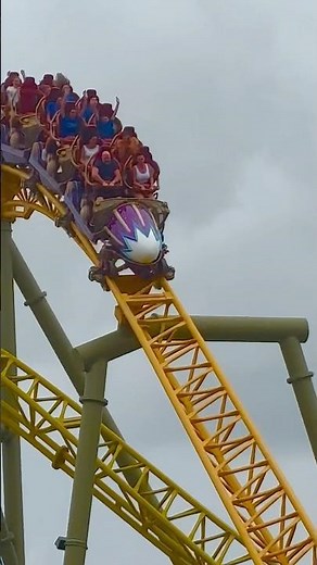 Stardust Racers Rollercoaster 🎢 Epic Universe #epicuniverse #universalorlando