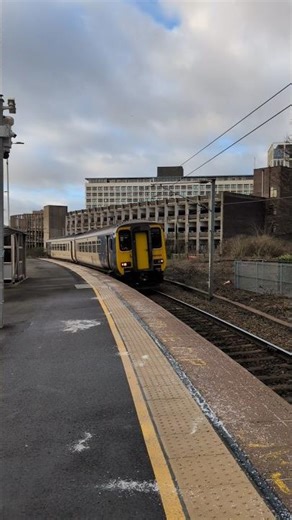 Northern Rail class 156 arriving at Manors #train #publictransport #trainspotting