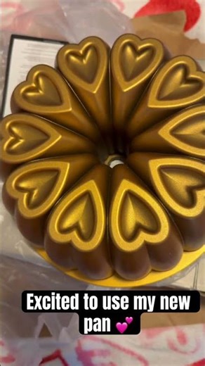 I got a new Bundt cake pan! I’m excited to use it #homebaker #baking #valentinesday #dessert