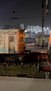 Face to Face: 2 EMU Local train at Sealdah South section | Biswajit Rail World