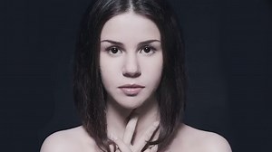 "Explicit" : Marina Kaye annonce son deuxième album, sortie prévue le 20 octobre