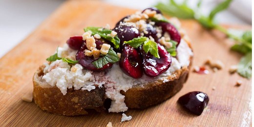 What Exactly Is a Tartine?