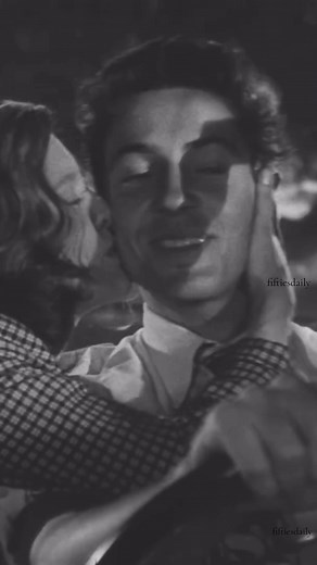 Cathy O’Donnell and Farley Granger in They Live By Night