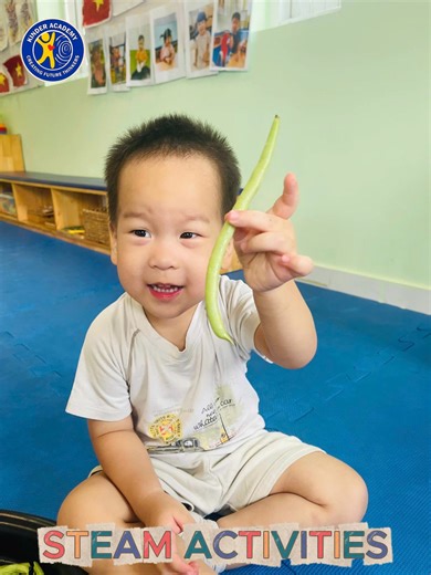 Curious minds at work! 🧠✨ Our little explorers at Kinder Academy dive into hands-on STEAM fun — learning through every spark of wonder! 🌈🔬💡 #KinderAcademy #EarlyYearsEducation #STEAMLearning #NurseryLife #CuriousMinds #HandsOnLearning #EarlyChildhood #LittleExplorers #PlayBasedLearning #LearningThroughPlay #PreschoolDiscovery #KinderAcademyVietnam | Kinder Academy Preschool