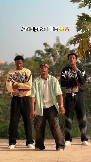 About to abuse this sound😭😂 #fredalexander #twins #leadcityuniversity dc:@CALLMERISPA_ w/@SABI BOY