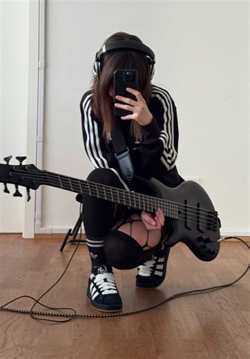 Deftones Bass Cover: Explore MX with Ibanez