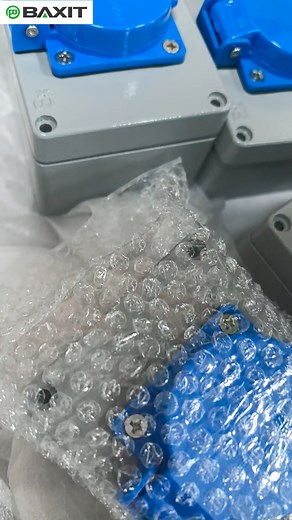 Explosion-proof wall switch shipment #ExplosionProof #ElectricalSafety #ATEX #IECEx #ChemicalIndustry #IndustrialEquipment #Wall Switch WhatsApp/WeChat：+86 150 0172 3665 E-mail: clarke@glomro.com Website: glomro.com | Shanghai Glomro Industrial Co., Ltd | Facebook