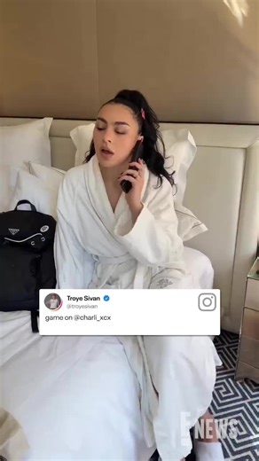 Charli XCX & Troye Sivan Recreate HSM Scene