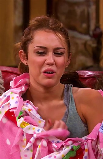 #movie #edit | billy ray cyrus singing hannah montana dolly parton