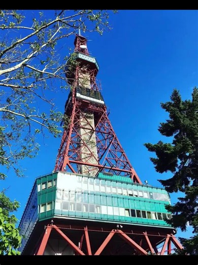 #おすすめスポット #さっぽろテレビ塔 #香取慎吾参上 #SNGロス #京都東京SNG 慎吾ちゃんの投稿が京都タワーだったのでタワーつながり⁉︎でさっぽろテレビ塔を。テレビ塔は近くを通ると、なぜか写真を撮りたくなる😊