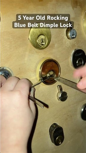 5 Y/O vs Blue Belt Pin-In-Pin Dimple Lock! Kenaurd vs Dimple Rake. #lockpicking #covertinstruments