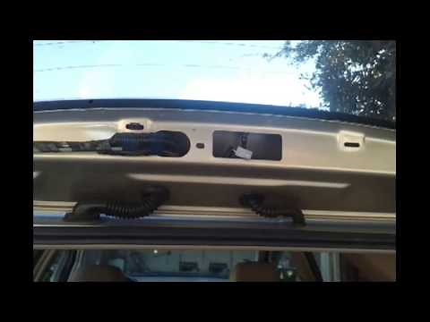 2003 Lexus RX300 Third Brake Light Bulb Replacement Repair Center Brake Light RX 300