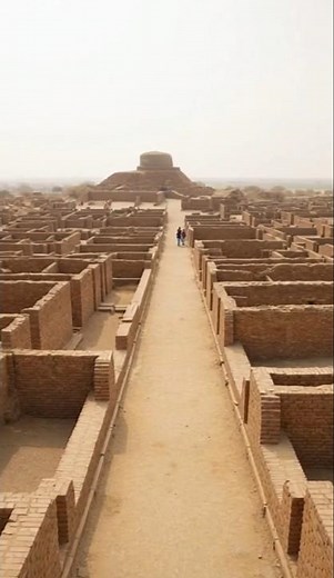 Explore the secrets of Mohenjo-Daro, a jewel of the ancient Indus Valley Civilization
