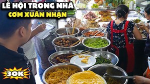 401K views · 5.6K reactions | Cơm Sau Cách Mạng Tới Nay Lúc Nào Cũng Kín Nhà Vui Như Chảy Hội #hanoifood . Địa chỉ: 76 Lê Duẩn [Trong Bến xe Nguyễn Hoàng] TP.Huế | Hanoi food | Facebook