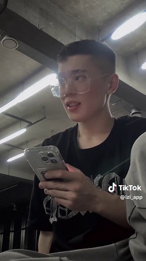 Смотреть фильмы бесплатно на приложении IZI без подписки и регистрации