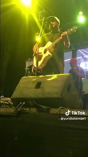 Hoy la vi Pasar 💃/ Bertin Gomez jr Y Su Condesa En vivo