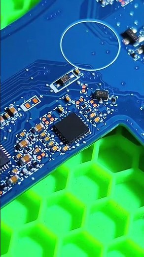 How to Embed SMD Chip | HP Laptop Board | FixTech Tutorial #electronicmusic #laptoprepair #viral