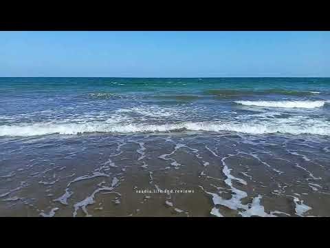 Peaceful Beach Day in Muscat 🌊☀️ | No Talking, Just Waves