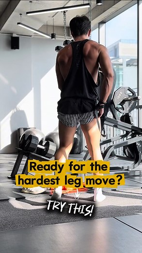 Dumbbell Walking Lunges Tutorial — the ultimate leg builder. Step long, drop straight down, front heel loaded, back knee close to the floor. Stay tall, keep hips stable, control every rep — no rushing. This hits quads, glutes, hamstrings, balance, and mental toughness all at once. #gym #fitness #motivation #inspiration #legs #healthy | Alxclub Alxclub | Facebook