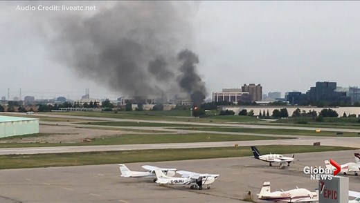 1 dead after small plane crash at Buttonville Airport