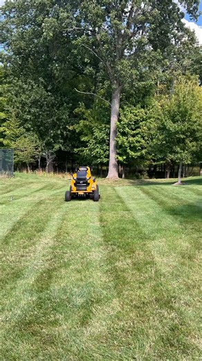 Laying stripes with the cub cadet xt2