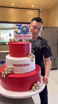 Baking cakes for Honda Corporation's event #taibakery #thetpastry
