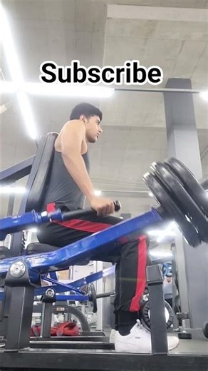 weighted tricep dips #gym #shortsfeed #india #views #saketgokhle #viral #subscribers