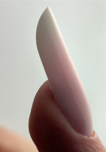 Modern Almon: Unleash Your Nail Art Skills