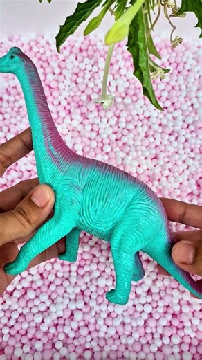 Toys satisfying - Brachiosaurus Toy #huntingtoys