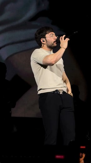 Julio Urbina on Instagram: "🅿️🅿️ @titodoublep Salmo 145:1"