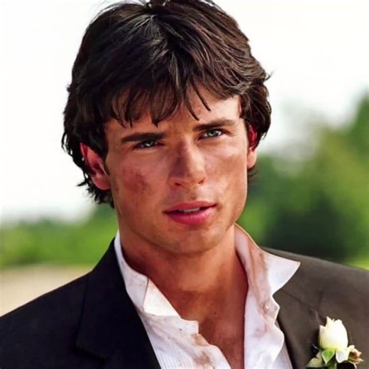 Tom Welling in Smallville: An Editing Showcase