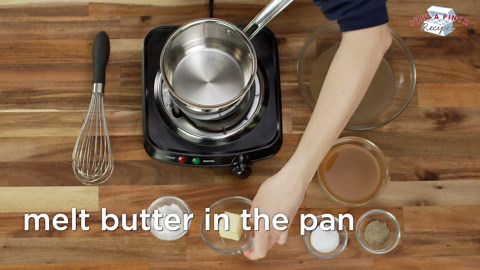 The Easiest Way to Make Gravy