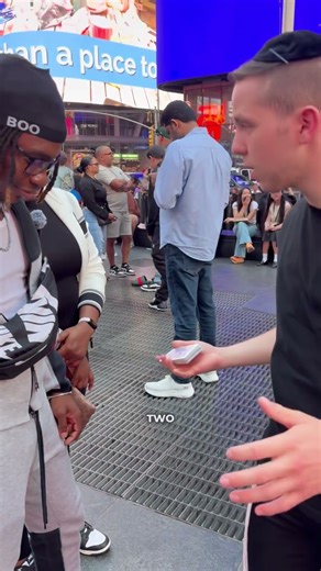 Follow for Magic content!! #Magic #cardtricks #slightofhand #cardtricks #simple-magic