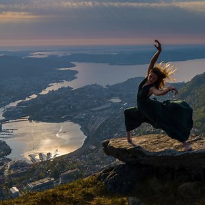 Bergen - the gateway to the fjords, a UNESCO World Heritage city as well as a UNESCO Creative city of Gastronomy, surrounded by fjords and 7 mountains. This city will enchant you! ❤️ Have you been here yet? http://bit.ly/bergen-gateway-to-the-fjords | Fjord Norway