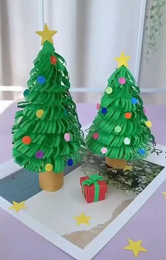 Complete Emoji Twisty Christmas Tree Paper Cutting Tutorial! 🎄✂️