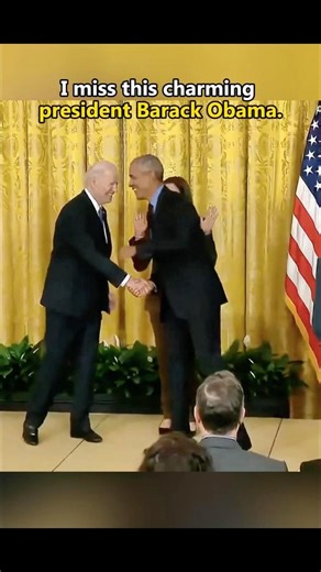 I miss this charming president Barack Obama.#obama #funny #moments #fyp #usa #youtube #laugh