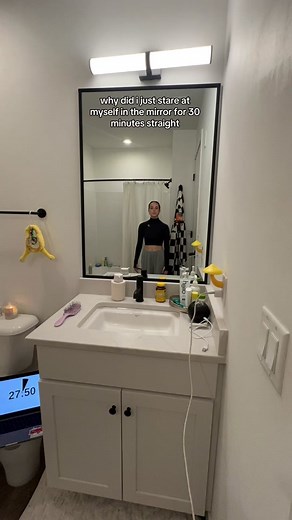 Mirror Staring Experiment