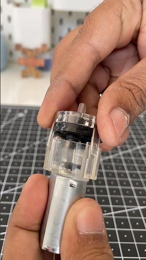 3.7v Dc motor connect make Mini air pump fill air into balloon 🎈DIY #diy #airpump #dcmotor #short
