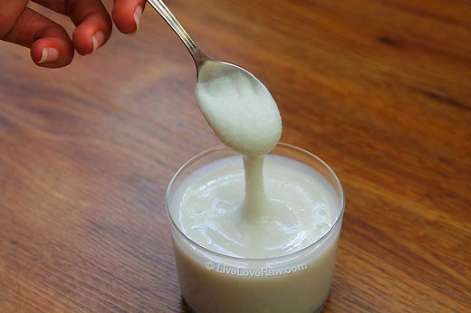 How to make coconut butter / manna / spread - Live Love Raw