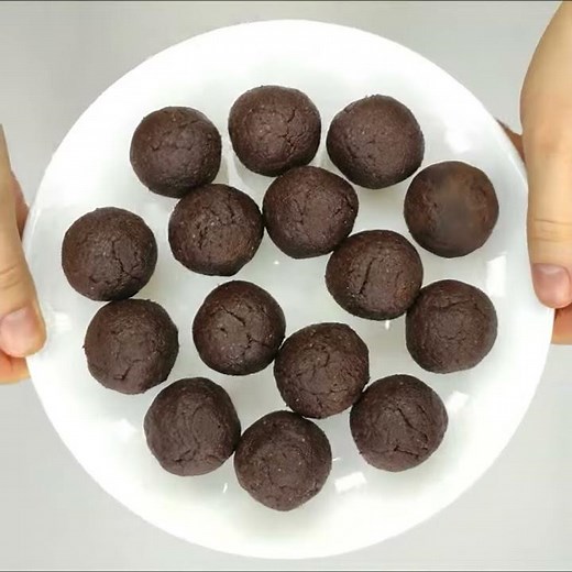 Easy LOW CARB chocolate candies 3 ingredient VEGAN #shorts