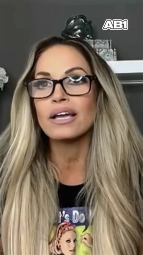 AB1 - Compte officiel on Instagram: "Lita et Trish ont révolutionné le catch féminin ! Dans l’épisode inédit #WWEMostWanted qui leur est consacré, elles reviennent sur l’Attitude Era et les WWE Superstars qui les ont inspirées  ➡️ Rediffusion de l’épisode à 23h le mardi 05 août et le samedi 09 août sur #AB1 #ABWWE #catch #trishstratus #wwelita #goldberg #alundrablayze #wwe #wwefrance #wwesuperstars #AB1"