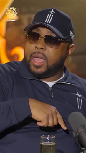 "I made those comments about #JayZ I started losing friends #DJWebStar - If you thought T-Pain’s DOA Jay-Z stories were wild, wait until you hear DJ Webstar’s. He dissed Jay-Z over ‘DOA,’ crashed out on Twitter, and now regrets it all on this all-new episode of Drink Champs With #RonBrowz & #DJWebStar and more Watch This Full Episode Now On REVOLT's #YouTube | REVOLT