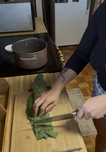 Delicious Pork Lūʻau Stew Recipe