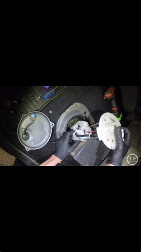 TE VIDEOS on Instagram: "2018 Honda CR-V Fuel Pump Replacement POV 🔧👀👌 #honda #crv #fuelpump #recall #pov #asmr"