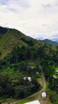🇵🇬 Oliguti, Lufa From The Sky | Eastern Highlands Drone View