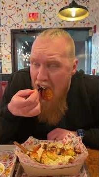 7Ft Viking Tries Fry The Coop 🍗🔥 | Beef Tallow Chicken Review