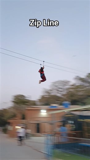 Zip Line Karachi Zoo #KarachiZoo #ZooShorts #KarachiVlog #PakistanViral #Shorts #viralshorts