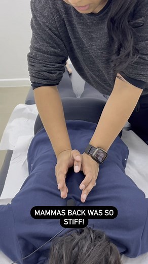 💥💥THIS MAMMA’S BACK WAS SO STIFF💥💥 Suffering from back pain & stiffness stemming from extremely poor posture repetitively and a lack of mobility type ‘movement’ in her daily routine. Being a mamma of two little ones that co-sleep in addition to working part time and doing her house chores she feels like she has no time to fit in some exercise to her daily routine. This is incorrect! When pressed for time, you can integrate exercise into your daily routine by turning household chores into mob