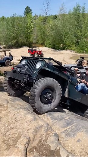 12K views · 1K reactions | Barry giving it the old college try on a steep ledge at @southingtonoffroad He made it up in style on the second attempt. #cj2a #willysjeep #offroad #4wheeldrive #classiccars #jeepfun | Kaiser Willys Auto Supply | Facebook