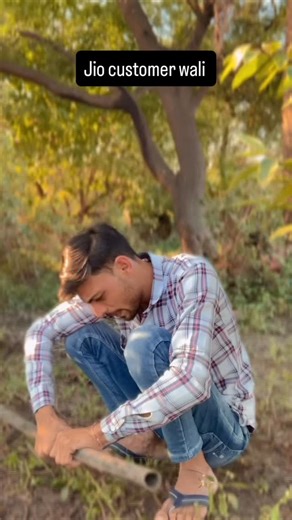 Jio customer wali…Seen more #funny #comedy #viral #explore #trending #instadaily #foryou | Prayag Mori Comedian